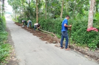 Kegiatan Tanam Pohon dan Lampu Tiang Dusun