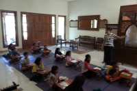 Kelas Budi Pekerti, Bahasa Indonesia, Matematika dan Bahasa Inggris